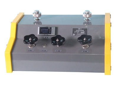 羅定SHD-4型電動(dòng)真空校驗(yàn)器